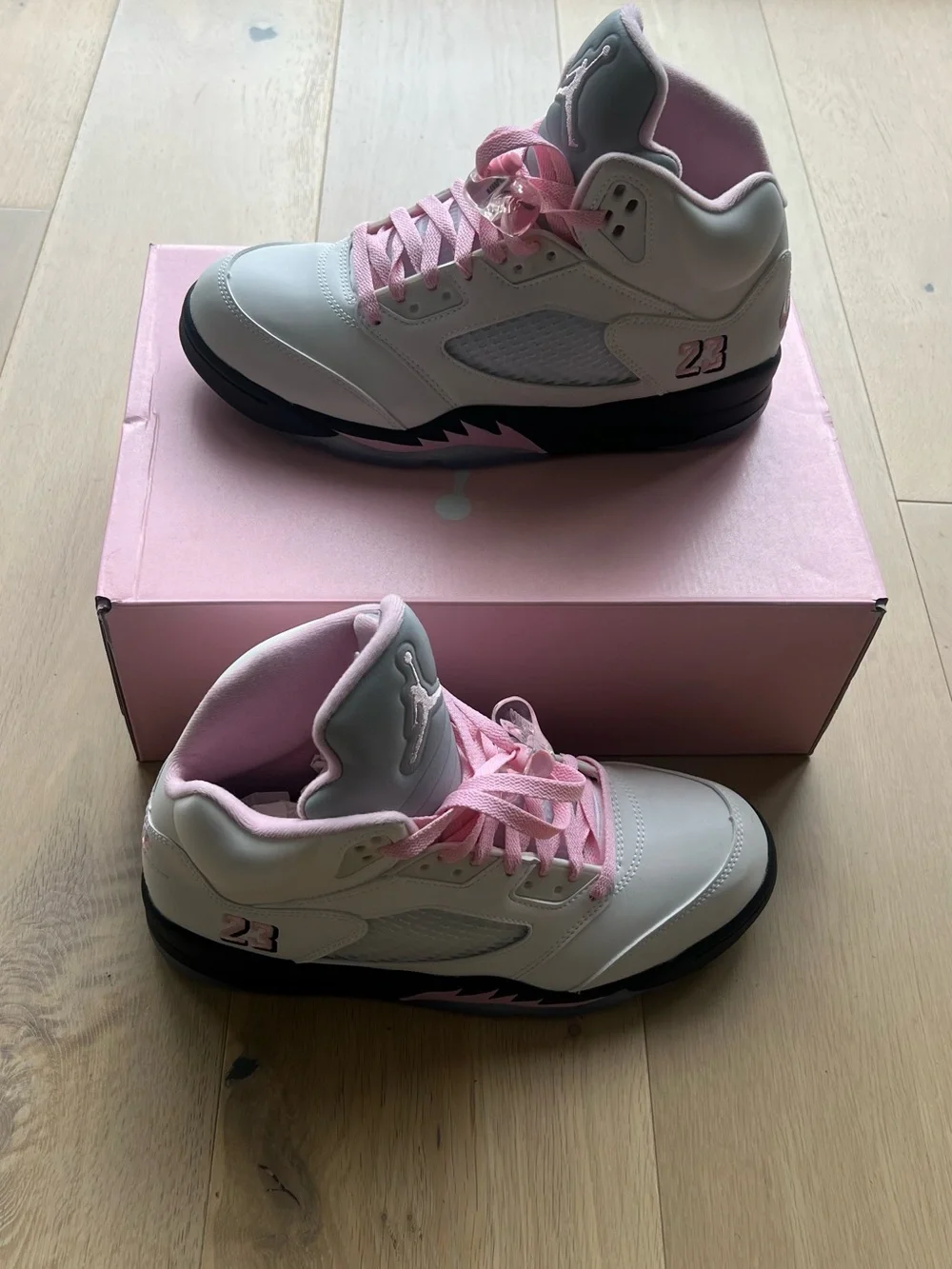 Air Jordan 5 Retro “medium soft pink”